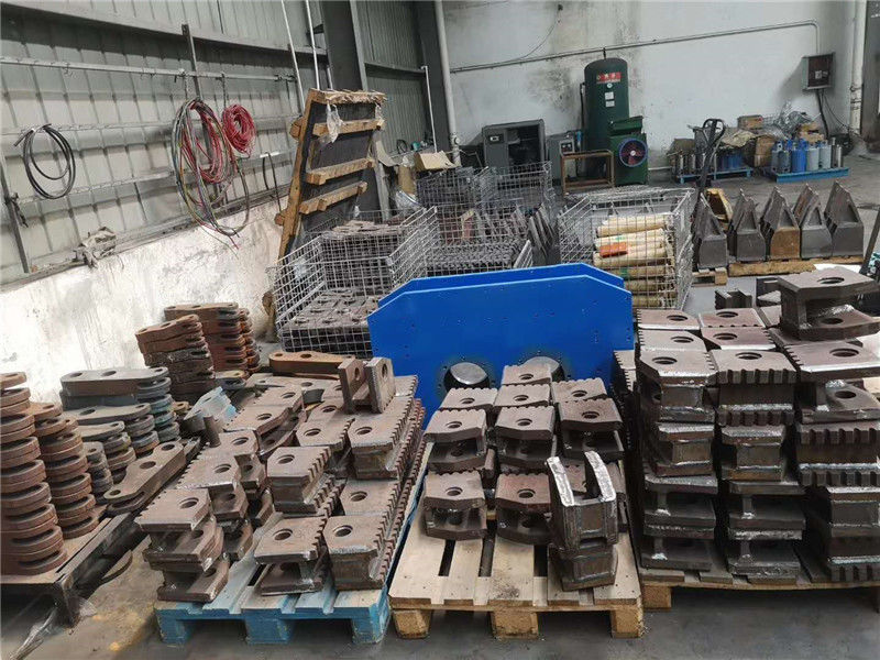 Shanghai Yekun Construction Machinery Co., Ltd. linea di produzione del produttore