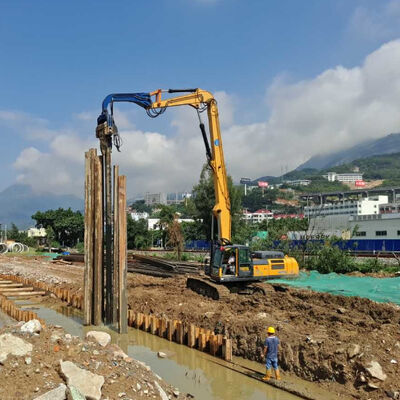 Hydraulic CAT 320 Pile Driver – Yellow & Excavator-Mounted for Construction