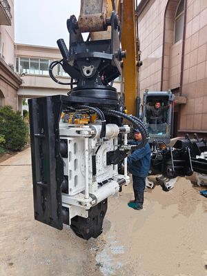 Battipalo con presa laterale: capacità di funzionamento con altezza ridotta e spazi ristretti con struttura compatta per escavatori da 25-32 tonnellate