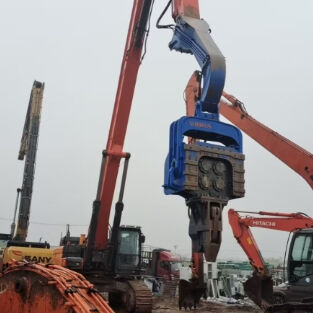 Battipalo idraulico a impatto: elevata forza di penetrazione e versatilità dell'escavatore da 33-40 t