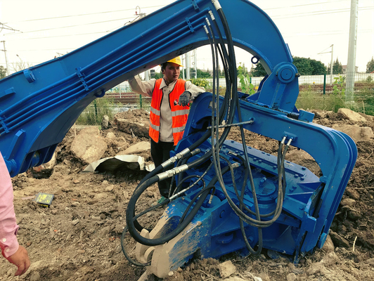 1700kg Excavator Vibro Hammer For 10 Meter Pile Driving